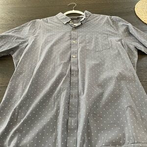 Travis Mathew Blue Patterned Button Down Shirt